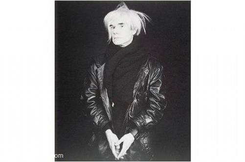 1989da da aids den olen amerikali fotografci Robert Mapplethorpe, ´Andy Warhol´ (1987),643.200 Dolar değerindeki foto