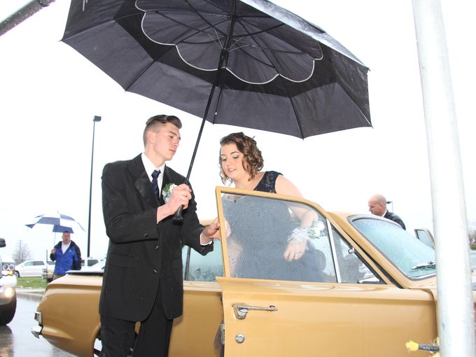 TimesRecorder's tweet photo. Check out our West M prom photos! Post your prom photos using #trprom and we'll share them. http://t.co/OpDXu4O4BY http://t.co/hL31UkcsZ0