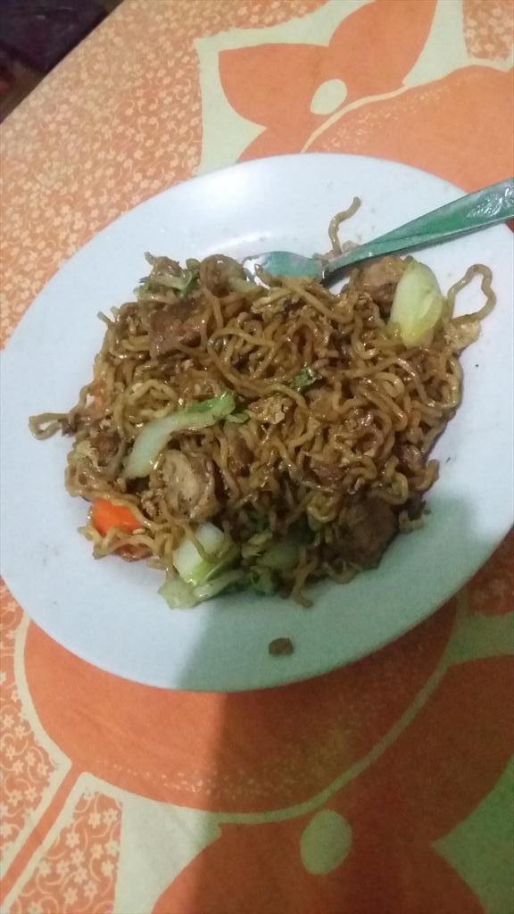 DianMarsya's tweet photo. Menu sahur :) #bismillah http://t.co/RyW5Sf4j4o