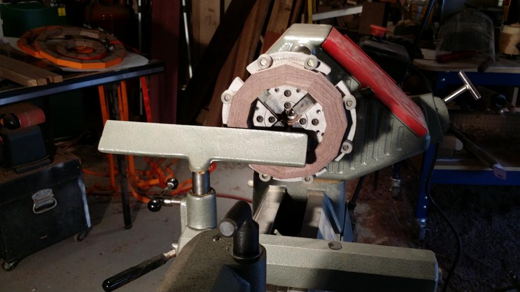 markspens's tweet photo. Faceplate turning the inside of the first ring of the #WalnutBowl to glue to the bottom base. http://t.co/inWa74WMY4