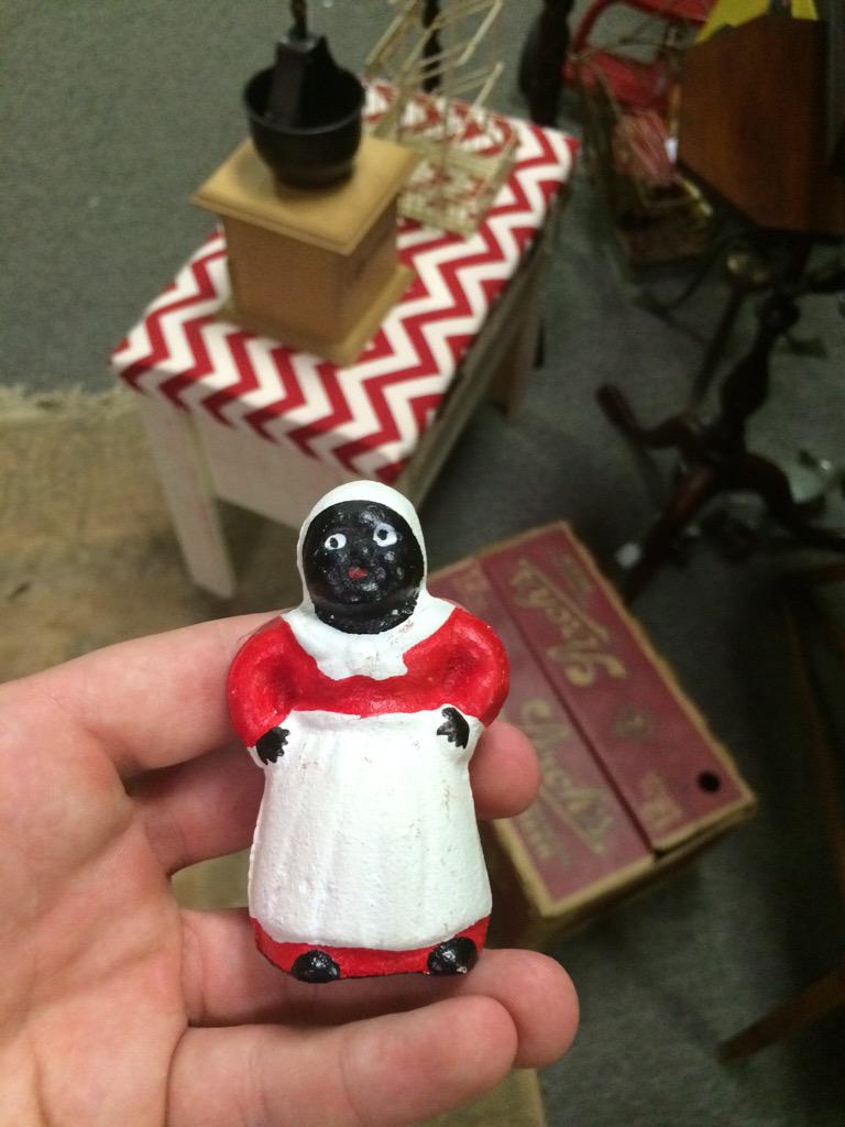 SoProBoy's tweet photo. Look what I bought?! #mammy #oldsouth #souvenir http://t.co/zShvptWhZa