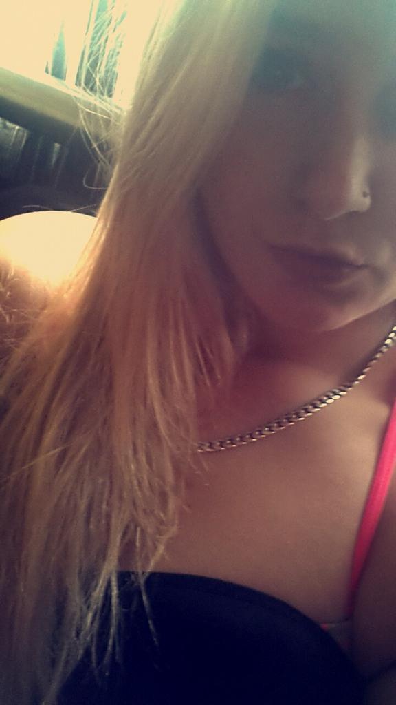 PloppyH's tweet image. Get high with me baby *music*