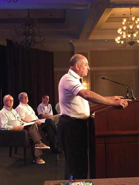 Manuel Kabana <a href="/friopuerto/">Friopuerto</a> &amp; <a href="/ECSLAColdStores/">ECSLA</a> VP speaks at "State of Association" at #IARW2015 <a href="/gccaorg/">GlobalColdChain</a>