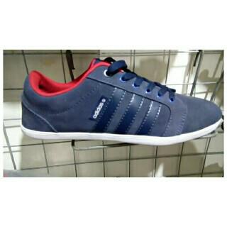 Ayo siapa yang mau beli sepatu original chat aja new pin 5185193F . Dan masih banyak sepatu yg lain nya