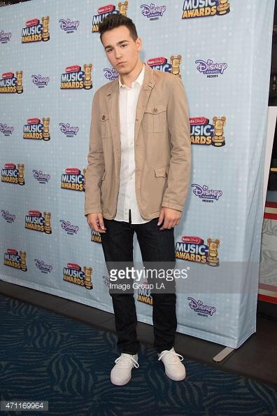 ltskii's tweet photo. Jacob looked so good at the RDMAs yesterday 😩👌🏽💯 http://t.co/hgqZmd5Kwa