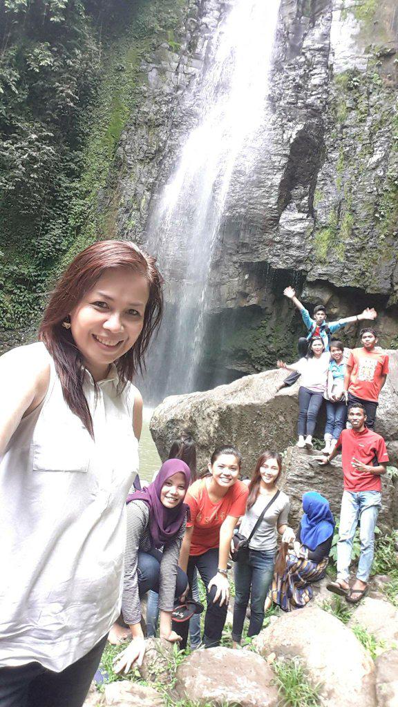 Bersama dosen paling kece Nci Veronica Kumurur 😍😂 #airterjuntunan#latepost