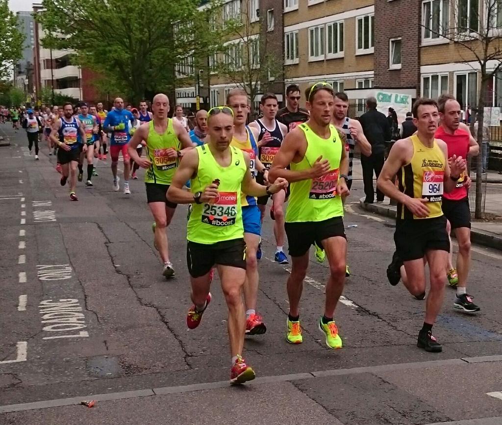 CStackable's tweet image. Well done @JensonButton we was cheering you on at mile 20 @joannenewman70
