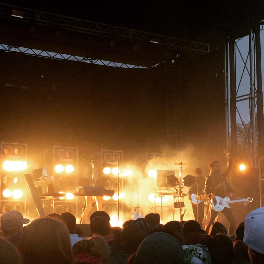 lakoostik's tweet photo. Thank you Ohio State!! @Chromeo you are the funklords! @UWeekly #asseenoncampus #funklords http://t.co/w9CyXuMdYO