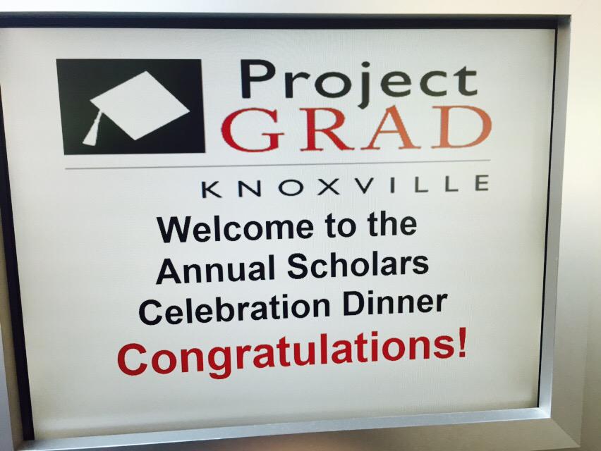 Falcon_GRAD's tweet photo. #GRADSTARS15 http://t.co/mLboyJbbjn