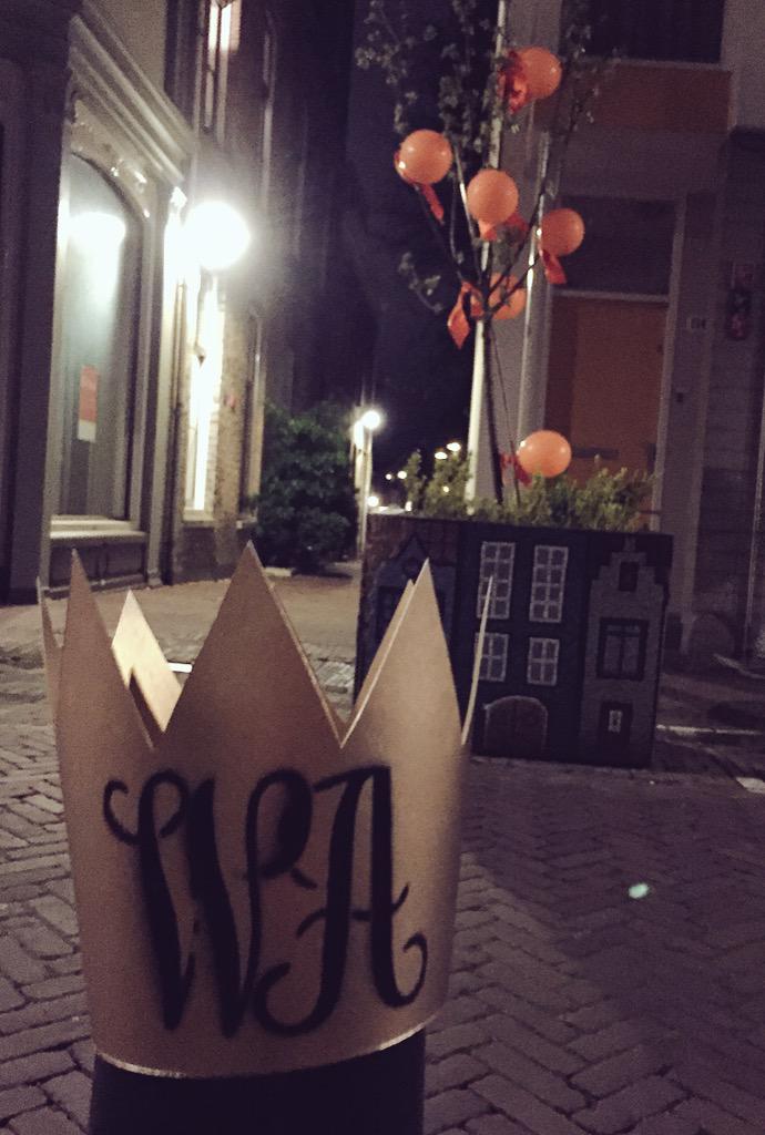 Wij zijn er ook klaar voor #koningsdagdordrecht ... Een fijne #Koningsdag gewenst namens winkeliers #voorstraatnoord