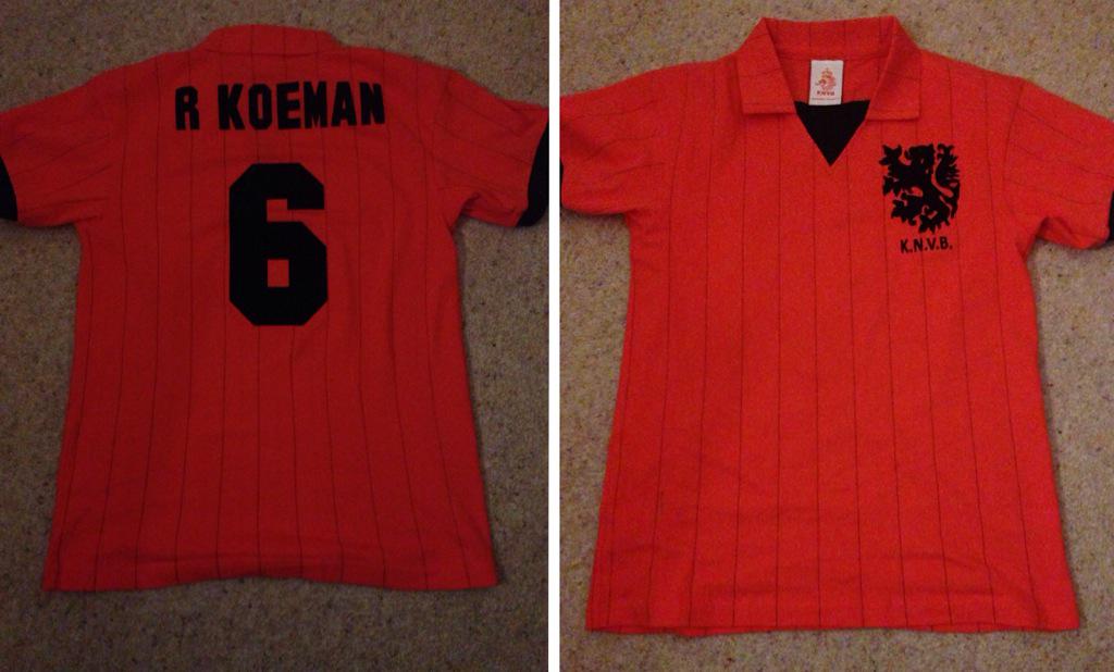 jtquartly's tweet photo. Thank you @CampoRetro for this great shirt! Came just in time for #KoemanDay ;) http://t.co/iSNvR280rX