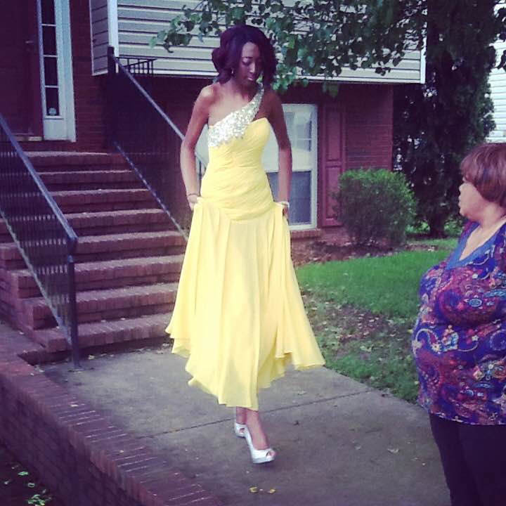 super_fun4u's tweet photo. Prom2k15 http://t.co/sk5mMPzq3e