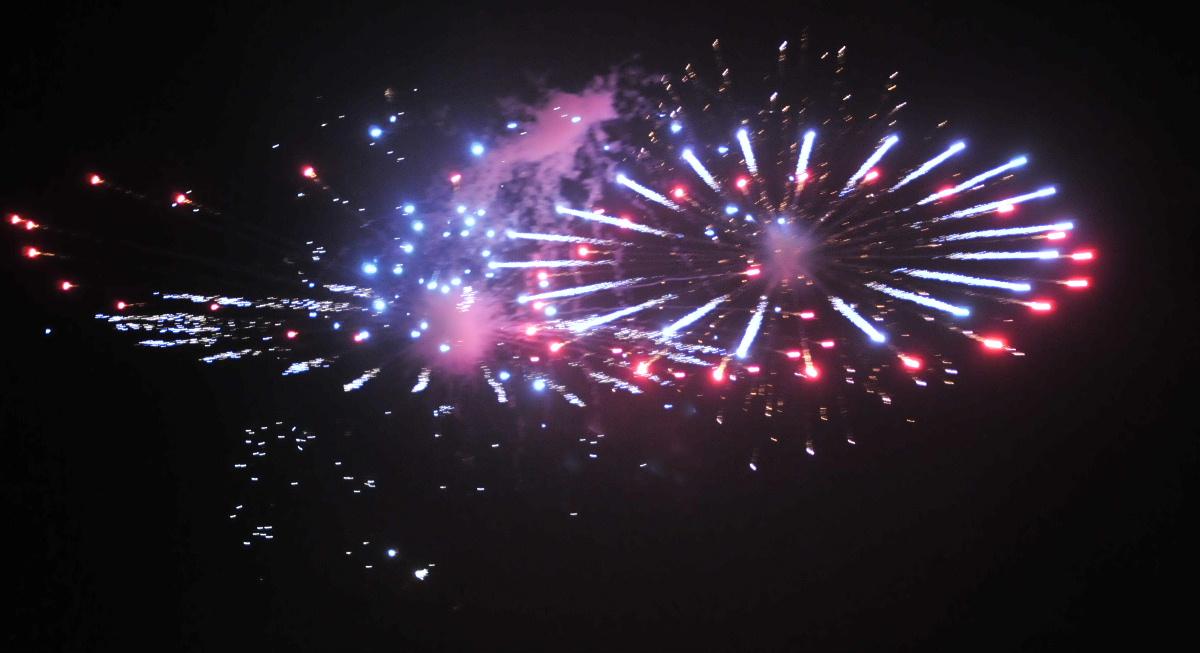 RAH_E_HAQ's tweet photo. Album 4: NA246 Celebrations Day 3 at Jinnah Ground #ConnectWithMQM #MQMThanksNA246 http://t.co/L3JLLQtmRi"