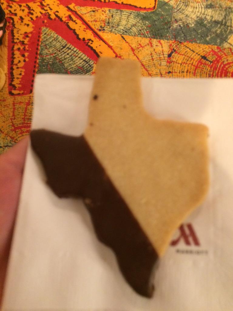 AirPallotti's tweet photo. Break time at LTC San Antonio. #HFMALTC #hfmanocal #hfmasocal http://t.co/6LvHph5f3q