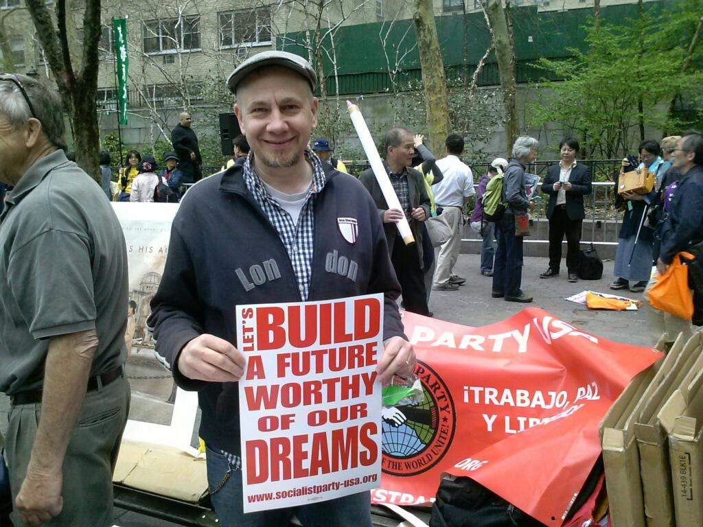 SPofUSA's tweet photo. Socialist Party USA NatSec @greg_pason  at the @peaceandplanet demo in #NYC! #SPUSA #socialism #NPT2015 http://t.co/ewRw9fsAup