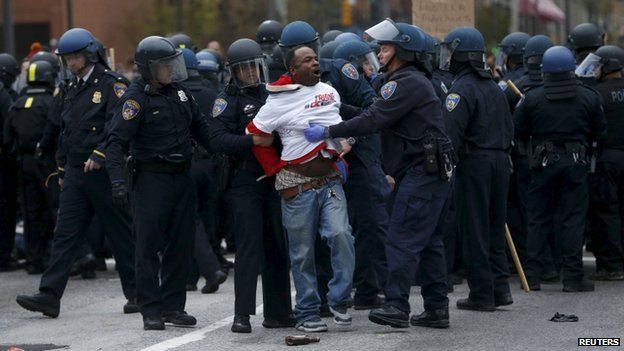 BBCNorthAmerica's tweet photo. ICYMI: Thousands march in #Baltimore over death of a black man in police custody a week ago http://t.co/VvM6Q8s0BK http://t.co/B96zq0YZU1