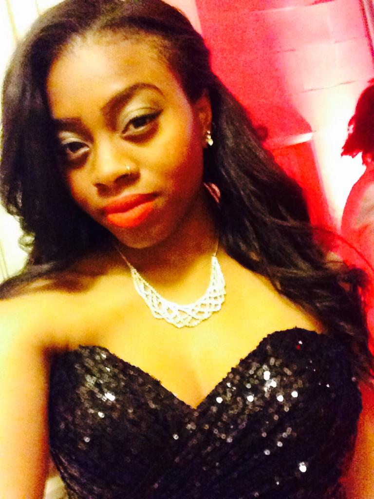 keystoujours's tweet photo. Bison Ball 2k15 ❤️💙 http://t.co/MfsSFQhYNw