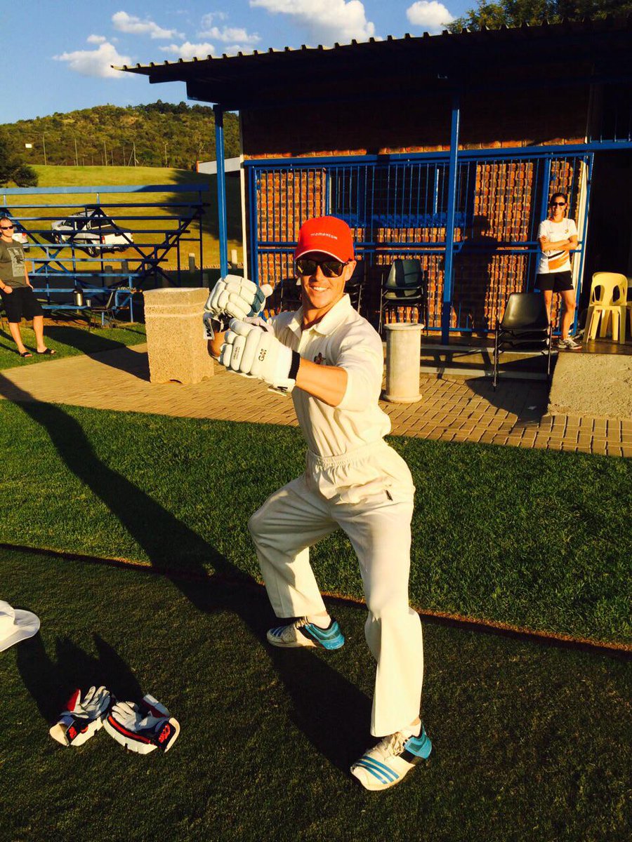 3rd MOM for <a href="/mattkai28/">Matt-Kai McGillivray</a> in 3 days now! Unfortunately <a href="/UJ_Sport/">UJ Sport</a> just missing out on the final of , nice one Matt!