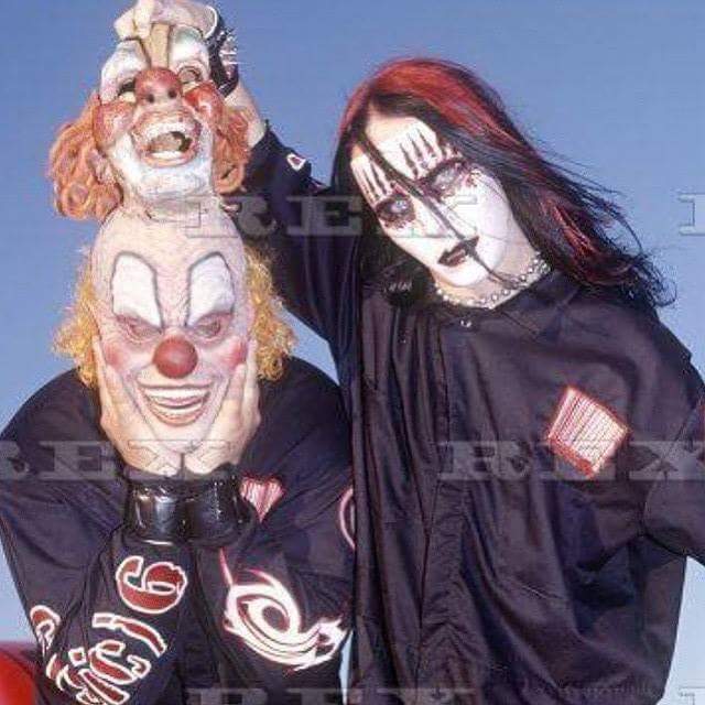 Happy birthday joey Jordison :3 <3 