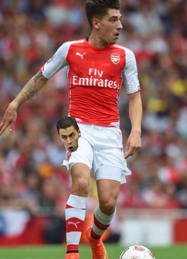 Hector Bellerin today. #HazardInHisPocket