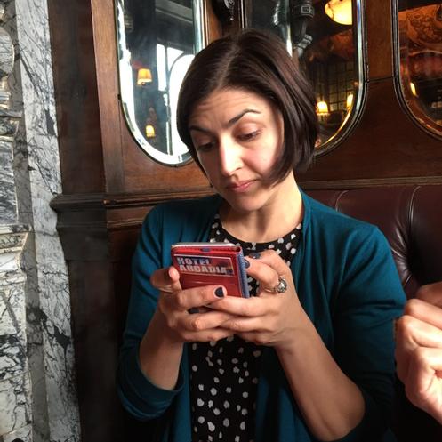 ProfSunnySingh's tweet image. Haha! LOVE!!! RT @roxbox2: MSunny_In_Kabul @AzadehMoaveni @NahlahAyed &amp;amp;amp; Tia #HotelArcadia #wherebooksgo (ish)