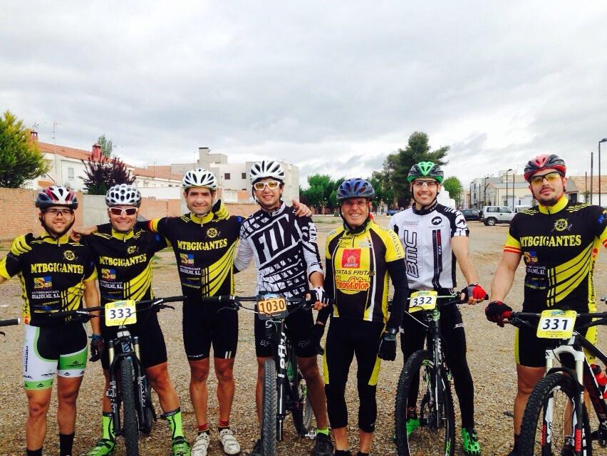 mtbgigantes's tweet photo. Buena actuación del #Mtbgigantes en el @OpenBttCR bien organizado por @GacelasBtt y un 2o M60 de nuestro veterano http://t.co/2Ru4s6oxy4