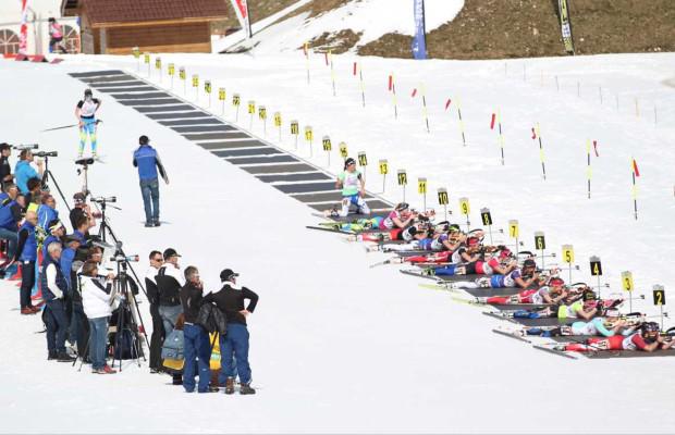 snowyoun's tweet photo. Et si le Massif du Jura recevait les JO de la Jeunesse d’hiver 2020 -http://t.co/PJipo31VAQ via @NordicMag http://t.co/iiAovAjhz6