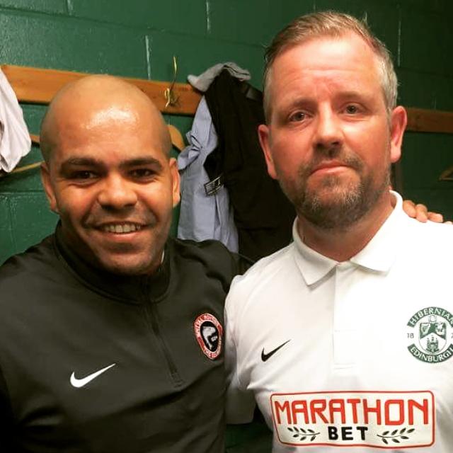 @davebuglass43 met Doncaster CB Rob Jones &amp; ex Hibs man Kevin Harper today. Both seen modelling more #SRFC #Nike kit!