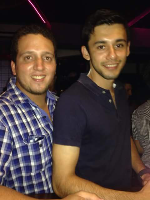 Shoo_Bar's tweet photo. Sábado 25/04/2015. http://t.co/CFByQgs9AI