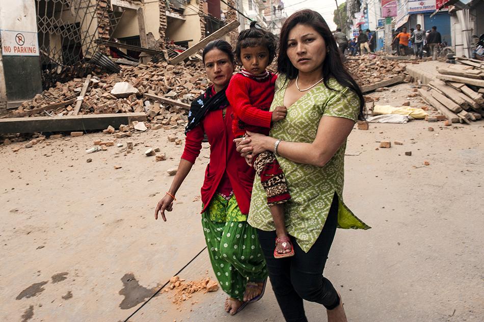 redcrosscanada's tweet image. Canadians are supporting Red Cross relief efforts in #Nepal. Donate online: secure.redcross.ca/registrant/don… #earthquake