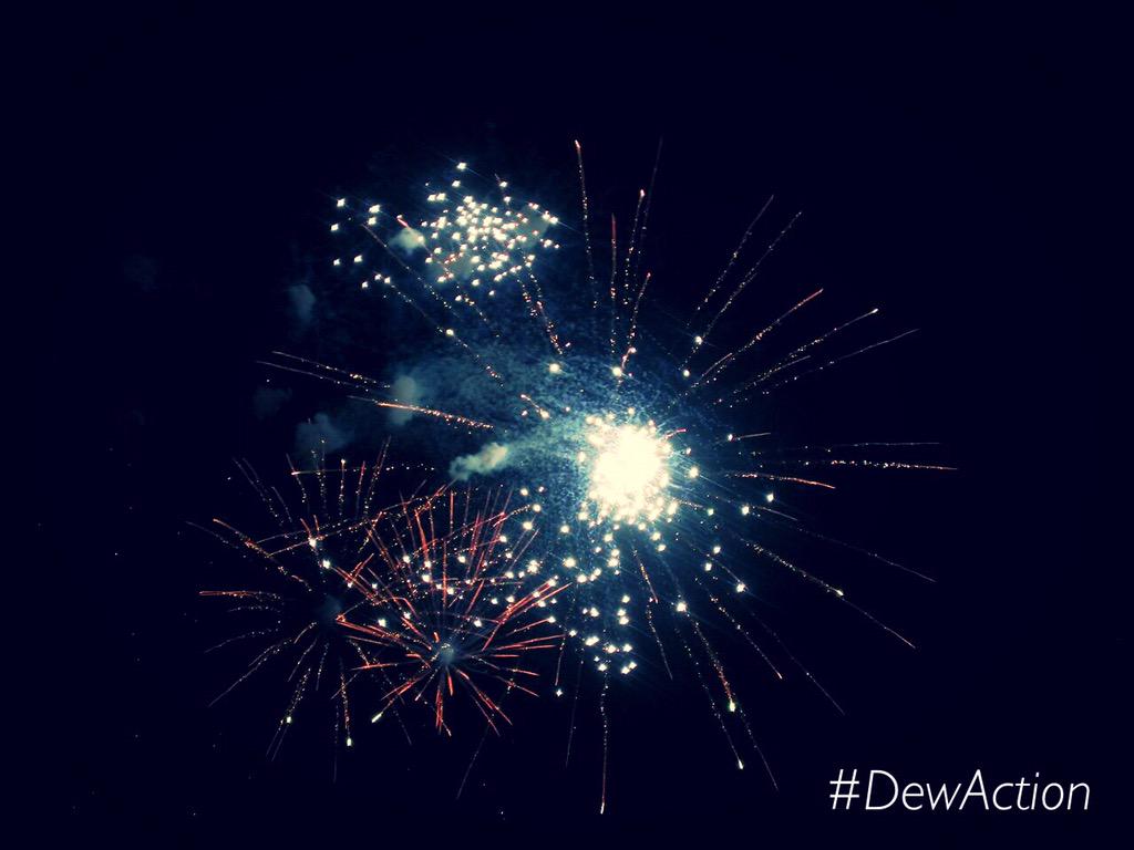 ahmadbilalPK's tweet photo. #DewAction Event FireWorks ! #Lahore @MountainDew @mountaindewUK http://t.co/ka9ouW8r4n