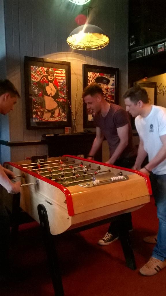 alvinosbarnewc's tweet photo. Team Phil-her-Nickers first match winners against METC/DC #fusball #Newcastle #nefollowers http://t.co/8lPJ0X2LFP