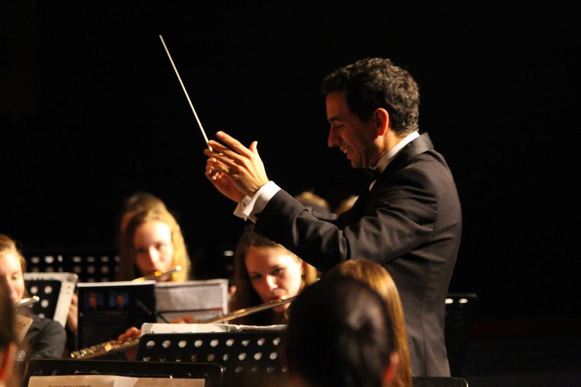 JPerezGarrido's tweet photo. Exitoso estreno de la #composicion para #banda "Un viaje por España" en #Madrid  #NOTICIA
http://t.co/BncNlLXfoR http://t.co/s2YDFCie35