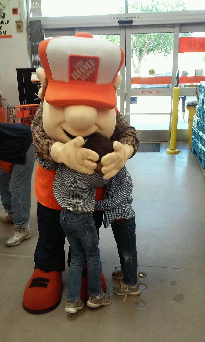 NickiH76's tweet photo. This picture represents what we experienced at Cook Children's Hospital Workshop a few months back. @david_bussiere http://t.co/pssYMdMqyN