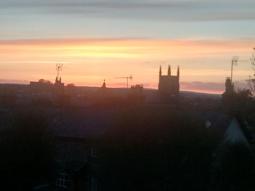 DangerousDadsTotnes tweet media