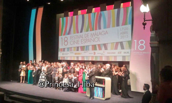Princesa_Hiba's tweet photo. Cuatro fotos mas del festival,el vestido rojo me encantó y ella estaba preciosa como siempre,a la vista esta! http://t.co/8y41A49H6Q