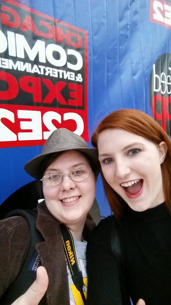 MissMiaPantz's tweet photo. Having a blast at #C2E2 with @LizDoodlez http://t.co/bSzzxi0wPQ