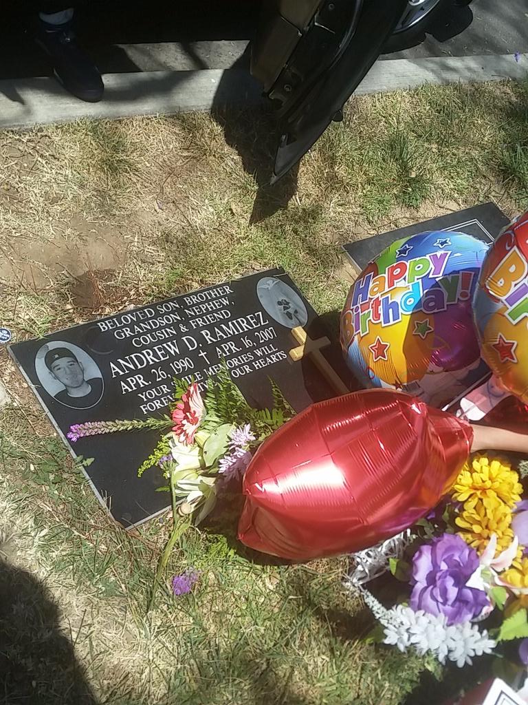 yrod03's tweet photo. Happy birthday cuzzo , I love you &amp; miss you so much! #ripdrue #23livesforever 🙏💖🎂 http://t.co/BLgH9aBYJv