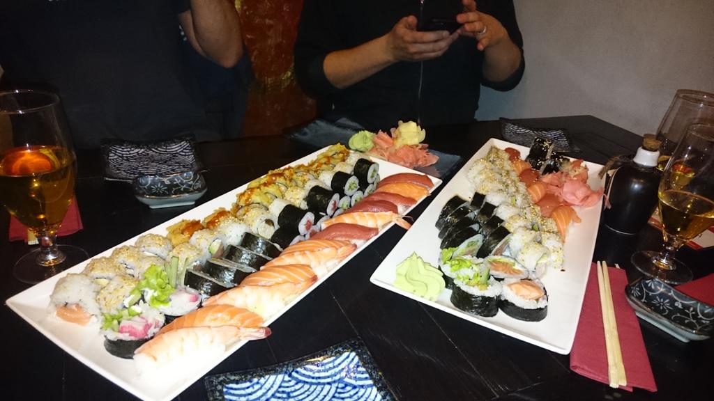 “<a href="/tsugliani/">Timo Sugliani</a>: sorry <a href="/fabiorapposelli/">Fabio Rapposelli (now on the butterfly app)</a>, express dinner with <a href="/nateraper/">nathan raper</a> and @MarcoCaronna ” so yummy, so cheap!