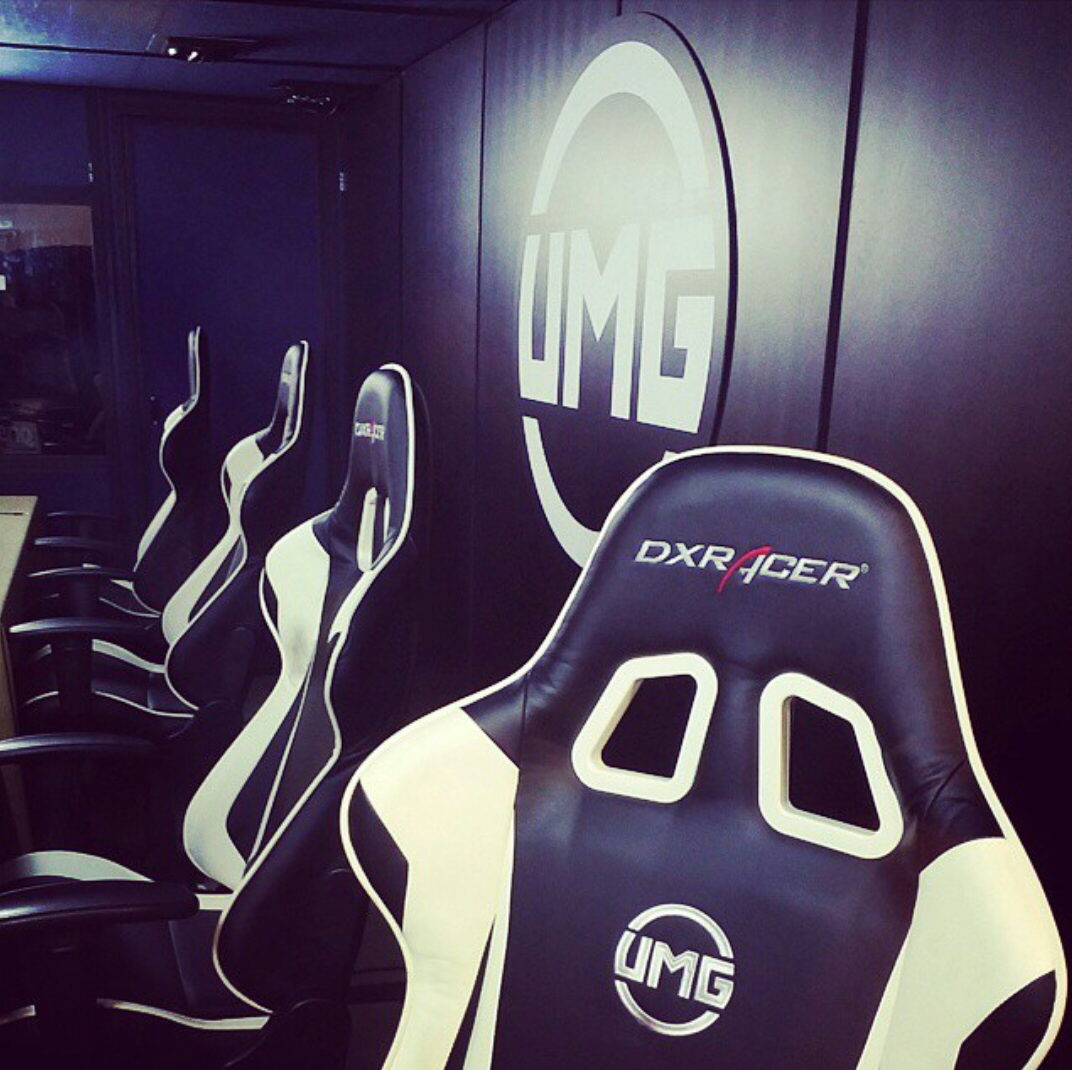 UMGGaming's tweet photo. We have $35,000 available to win at the #UMGCali35k !!

Mainstage will be looking nice with our @DXRacerUSA chairs! http://t.co/m2JoqOnPbd