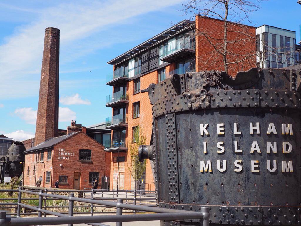 louisadawn's tweet photo. Lovely relaxed Sunday @CraftDough in the #kelhamisland sunshine http://t.co/mleqvuXJue