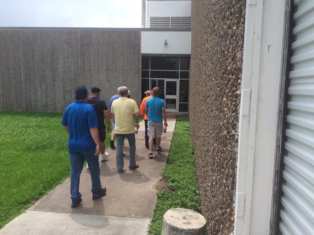 TJAulds's tweet photo. Large turnout at La Marque High School for USW meeting about Marathon GBR strike. #uswstrike http://t.co/rhUJpoD5q9