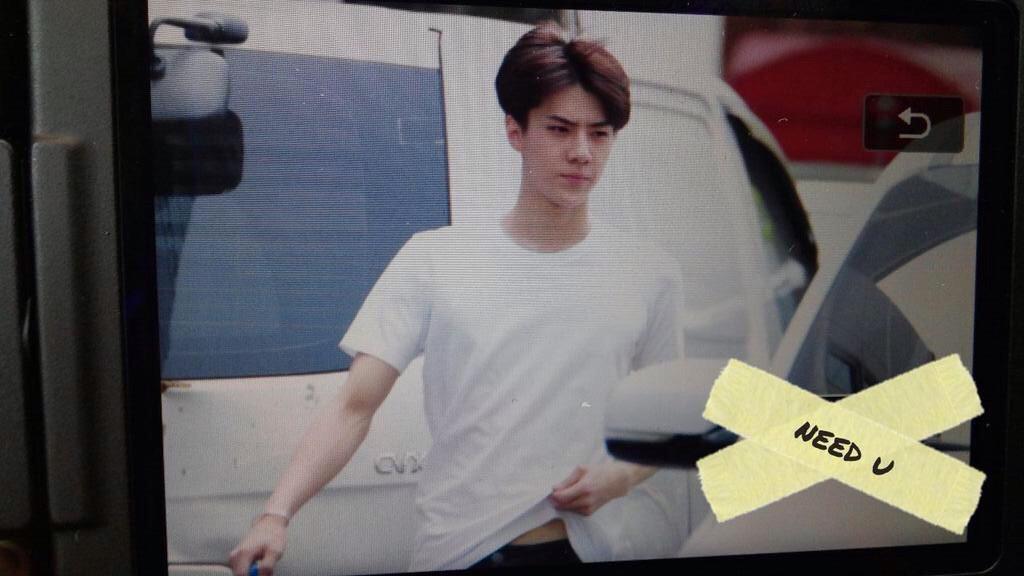 OhSehunID's tweet photo. 150426 SBS Inkigayo SEHUN cr: NEED U http://t.co/Us12vCCeyj