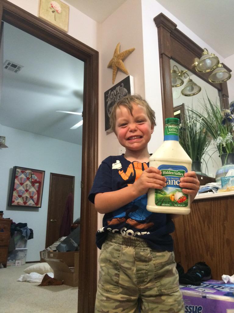 matt_ecton96's tweet photo. I was fixing the sink and yelled for somebody to bring me a wrench and Jeremiah comes back with this. http://t.co/rgVAL59HW6