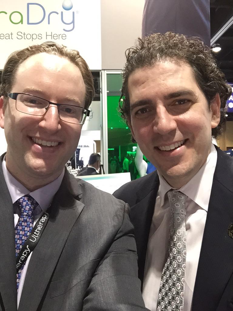 LsscNY's tweet photo. #SelfieSunday @dermBrauerMD @paulfriedmanmd A great week of @aslmsedu comes to an end. See you next year! #Laser2015 http://t.co/nTbGCakHED