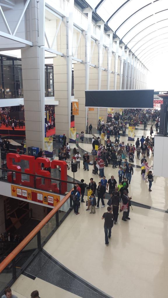 ChiGeeks's tweet photo. With @c2e2  winding down, what was your favorite moment? #C2E2 #C2E22015 #chigeeks http://t.co/6j2yOSBvDi