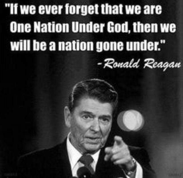 ThatsCountry1's tweet photo. One of, if not the greatest president ever. #RonaldReagan #AmericanPride http://t.co/nLG6hNdgVU