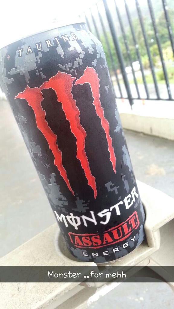 jilianecimtion's tweet photo. This is all I need.. (And bands).. ( and air) http://t.co/LDEfLWAroY