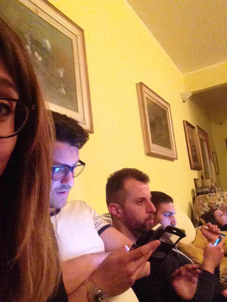 giuliapesaro's tweet photo. @GBeoni @Gaudietta @BoninsegniMatte @AndChiaramonti #noinonsiamosocialdipendenti http://t.co/y1RlUZaJrQ