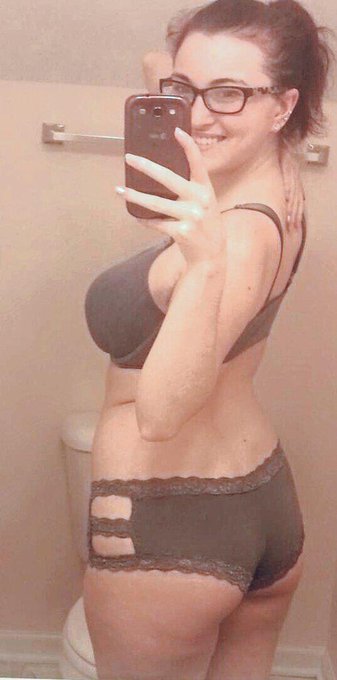 Xo Amy (18+)’s pics and videos